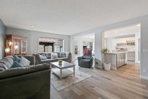 54 Chapala Grove Se, Calgary, AB - Indoor Photo Showing Living Room