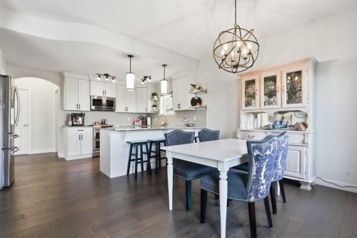 99 Valarosa Drive, Didsbury, AB - Indoor Photo Showing Dining Room