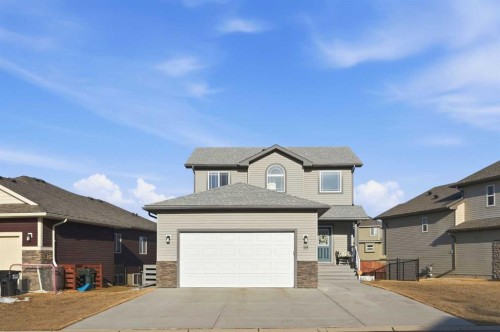 99 Valarosa Drive, Didsbury, AB - Outdoor