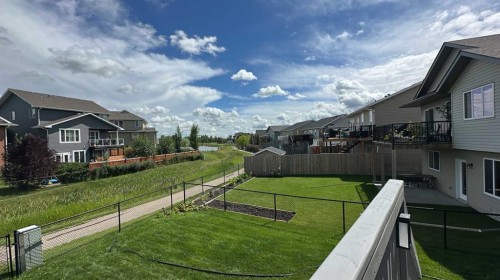 99 Valarosa Drive, Didsbury, AB - Outdoor