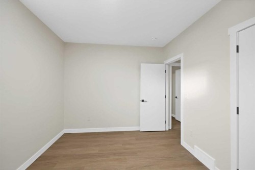 191 Homestead Common Ne, Calgary, AB - Indoor Photo Showing Other Room
