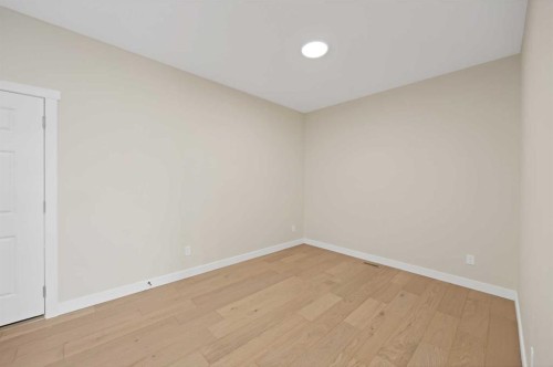 191 Homestead Common Ne, Calgary, AB - Indoor Photo Showing Other Room