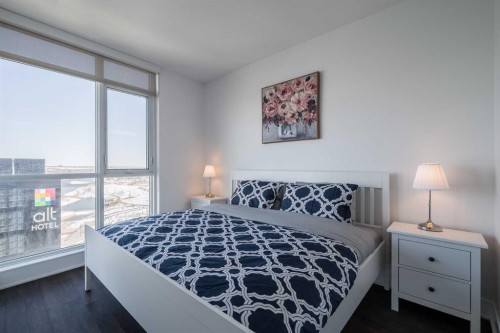 1205-550 Riverfront Avenue Se, Calgary, AB - Indoor Photo Showing Bedroom