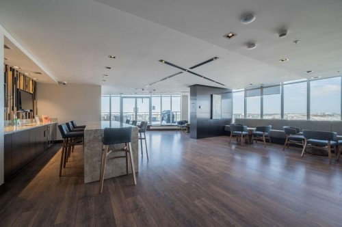 1205-550 Riverfront Avenue Se, Calgary, AB - Indoor