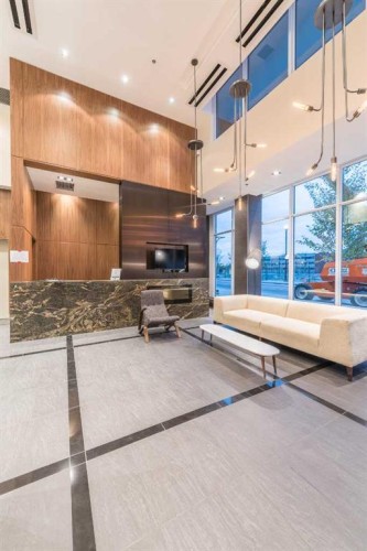 1205-550 Riverfront Avenue Se, Calgary, AB - Indoor Photo Showing Other Room