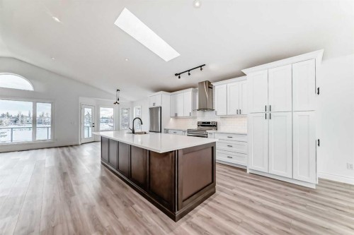 228 Woodside Crescent Nw, Airdrie, AB - Indoor Photo Showing Kitchen