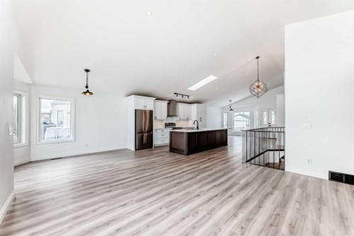 228 Woodside Crescent Nw, Airdrie, AB - Indoor