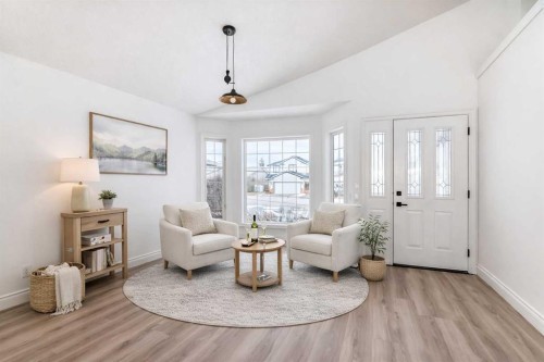 228 Woodside Crescent Nw, Airdrie, AB - Indoor Photo Showing Living Room