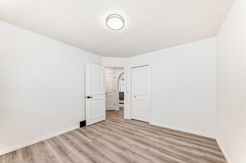 228 Woodside Crescent Nw, Airdrie, AB - Indoor Photo Showing Other Room