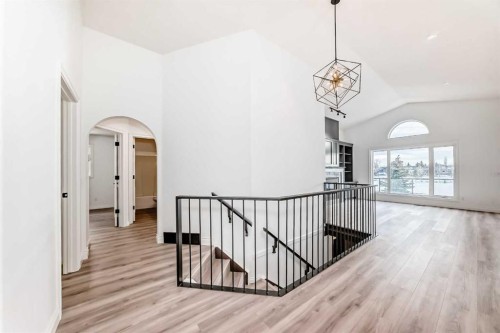 228 Woodside Crescent Nw, Airdrie, AB - Indoor Photo Showing Other Room