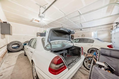 2 Chelsea Bay, Chestermere, AB - Indoor Photo Showing Garage