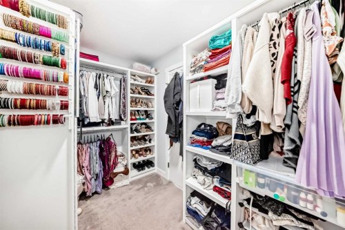 2 Chelsea Bay, Chestermere, AB - Indoor With Storage