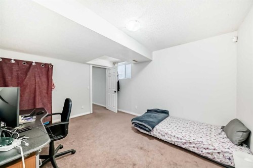 9275 Saddlebrook Drive Ne, Calgary, AB - Indoor