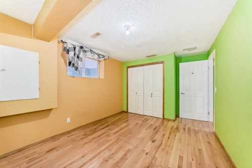 39 Saddleridge Close Ne, Calgary, AB - Indoor Photo Showing Other Room