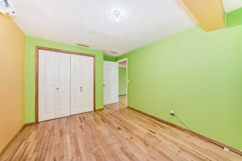 39 Saddleridge Close Ne, Calgary, AB - Indoor Photo Showing Other Room