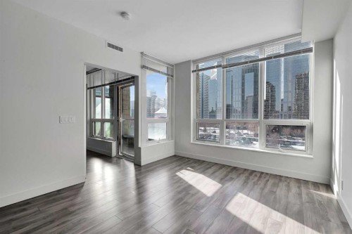 544-222 Riverfront Avenue Sw, Calgary, AB - Indoor