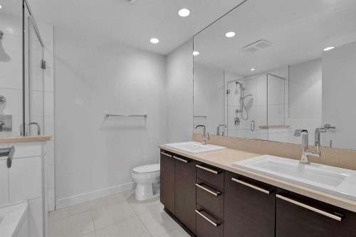 544-222 Riverfront Avenue Sw, Calgary, AB - Indoor Photo Showing Bathroom