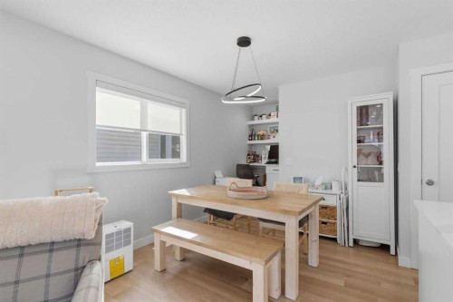 7107 54 Avenue Nw, Calgary, AB - Indoor Photo Showing Dining Room