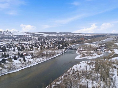 7107 54 Avenue Nw, Calgary, AB - Outdoor With View