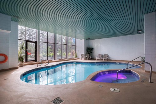 303-300 Meredith Road Ne, Calgary, AB - Indoor Photo Showing Other Room With In Ground Pool