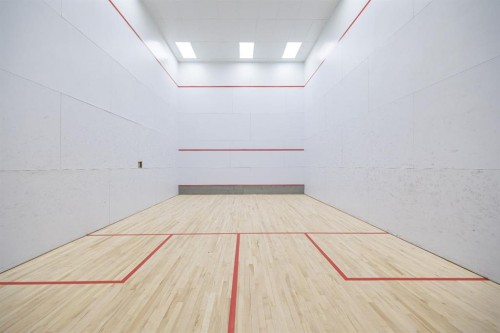 303-300 Meredith Road Ne, Calgary, AB - Indoor Photo Showing Other Room