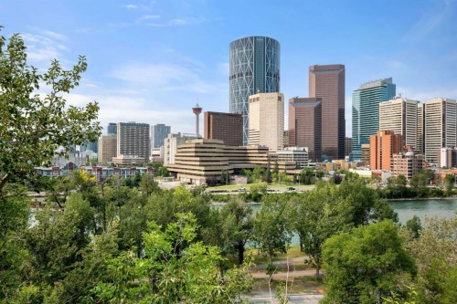 303-300 Meredith Road Ne, Calgary, AB - Outdoor