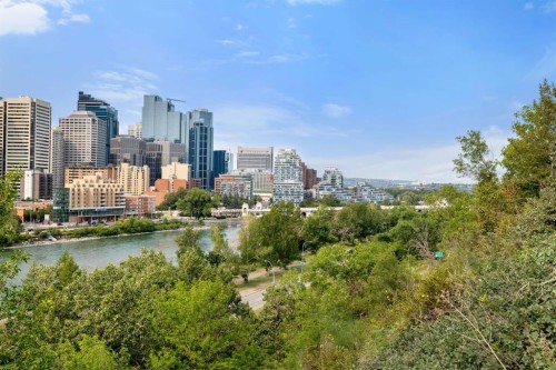 303-300 Meredith Road Ne, Calgary, AB - Outdoor With View