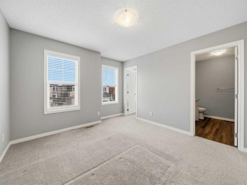 89 Walgrove Rise Se, Calgary, AB - Indoor Photo Showing Other Room