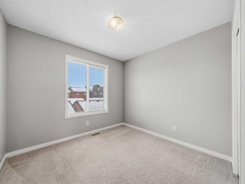 89 Walgrove Rise Se, Calgary, AB - Indoor Photo Showing Other Room