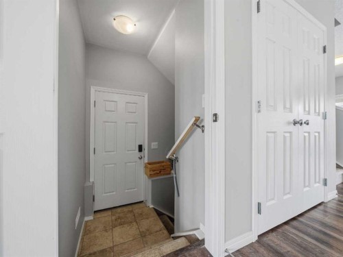 89 Walgrove Rise Se, Calgary, AB - Indoor Photo Showing Other Room