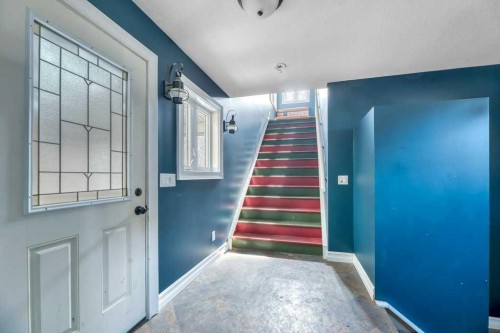 229 5 Avenue, Strathmore, AB - Indoor Photo Showing Other Room