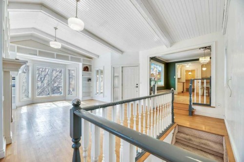 229 5 Avenue, Strathmore, AB - Indoor Photo Showing Other Room