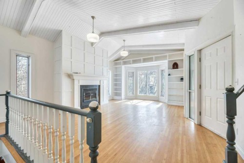 229 5 Avenue, Strathmore, AB - Indoor Photo Showing Other Room