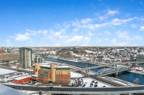 2103-510 6 Avenue Se, Calgary, AB - Outdoor With View