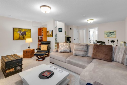 376 Quarry Park Boulevard Se, Calgary, AB - Indoor Photo Showing Living Room