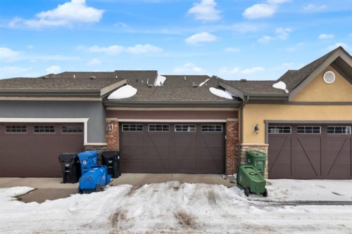 376 Quarry Park Boulevard Se, Calgary, AB - Outdoor