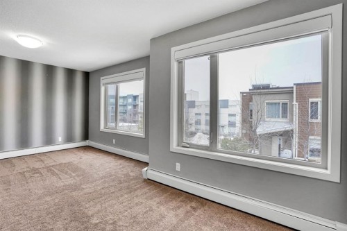 228-10 Westpark Link Sw, Calgary, AB - Indoor Photo Showing Other Room