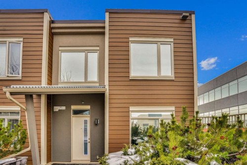 228-10 Westpark Link Sw, Calgary, AB - Outdoor With Exterior