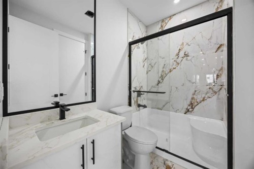 196 Saddlelake Manor Ne, Calgary, AB - Indoor Photo Showing Bathroom