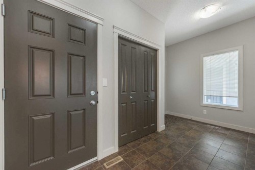 124 Evanscove Manor Nw, Calgary, AB - Indoor Photo Showing Other Room