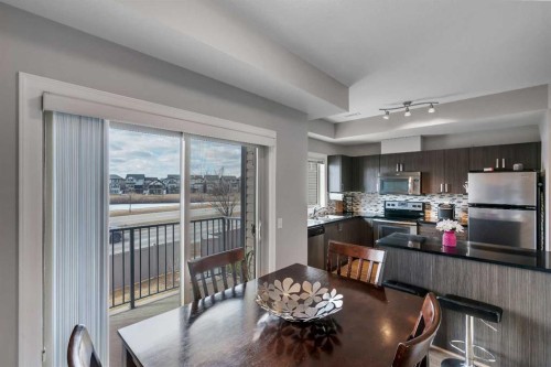 414-121 Copperpond Common Se, Calgary, AB 