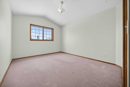 90 Hawkmount Green Nw, Calgary, AB - Indoor Photo Showing Other Room