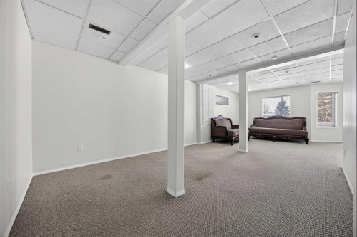 90 Hawkmount Green Nw, Calgary, AB - Indoor Photo Showing Other Room