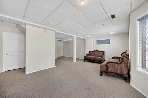 90 Hawkmount Green Nw, Calgary, AB - Indoor