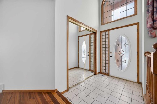90 Hawkmount Green Nw, Calgary, AB - Indoor Photo Showing Other Room