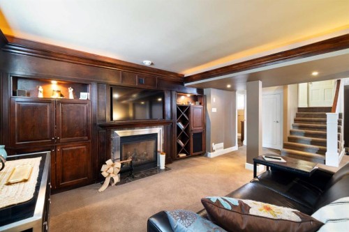 1727 24 Street Sw, Calgary, AB - Indoor With Fireplace