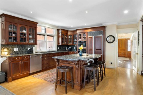 1727 24 Street Sw, Calgary, AB - Indoor