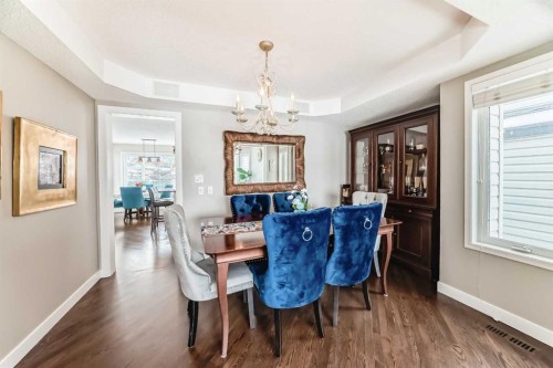 212 Sienna Park Drive Sw, Calgary, AB - Indoor Photo Showing Dining Room