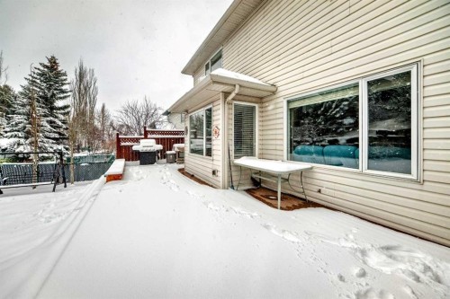 212 Sienna Park Drive Sw, Calgary, AB - Outdoor