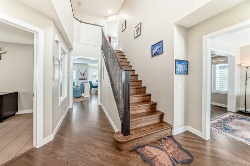 212 Sienna Park Drive Sw, Calgary, AB - Indoor Photo Showing Other Room